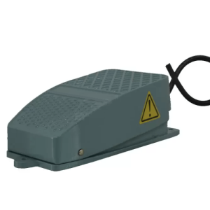 Pedal met&aacute;lico mediano XF-3